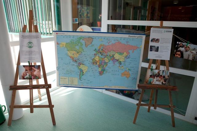 Photo from the original post "Kids in Spain find that Collaborative Art Works", 2012.